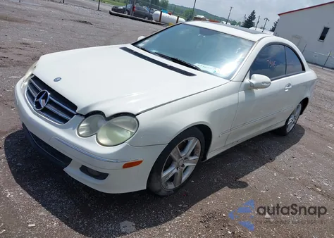 2009 Mercedes-Benz Clk 350 from USA, damaged, VIN WDBTJ56H89F262104